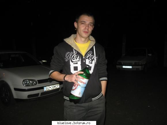 Poozeeeee - Si io , cu sticlutza in mana - Poze Poze